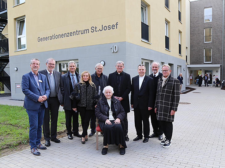 Einweihungsfeierlichkeiten des Generationenzentrums St. Josef Vallendar