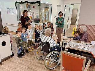 Adventssingen mit den Kindern der KiTa Wildburg im Generationenzentrum St. Josef Vallendar